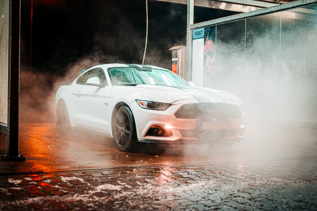 Car wash in Dubai