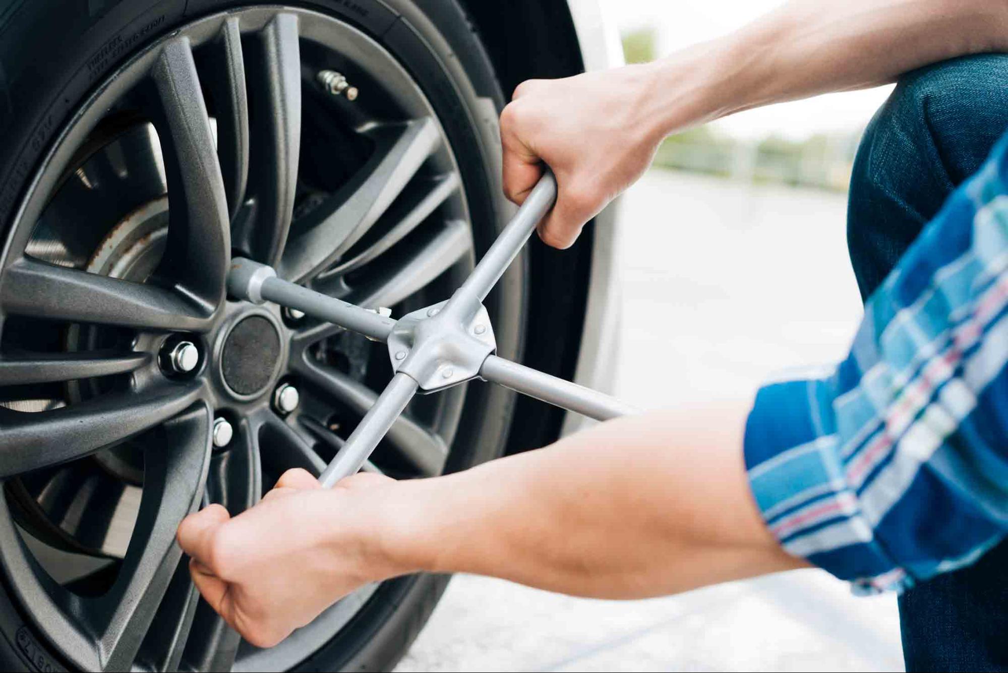 How to Change Your Car Tire All by Yourself? (DIY)