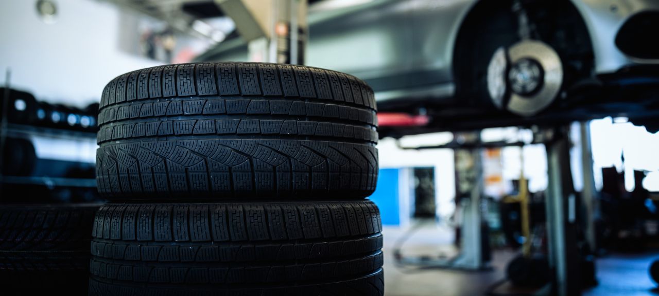 Wheel Rotation and Balancing car tyre - Carcility