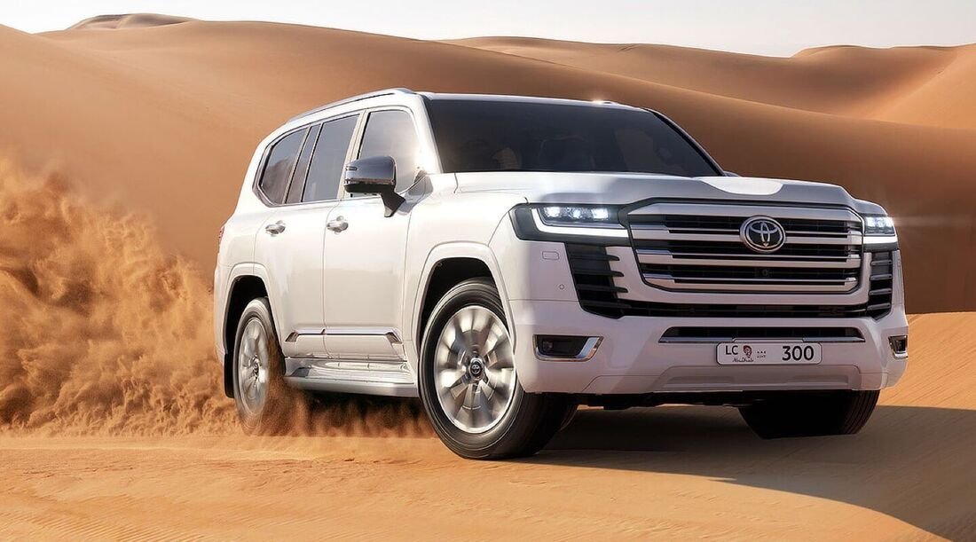 Toyota Land Cruiser 2023 - Carcility