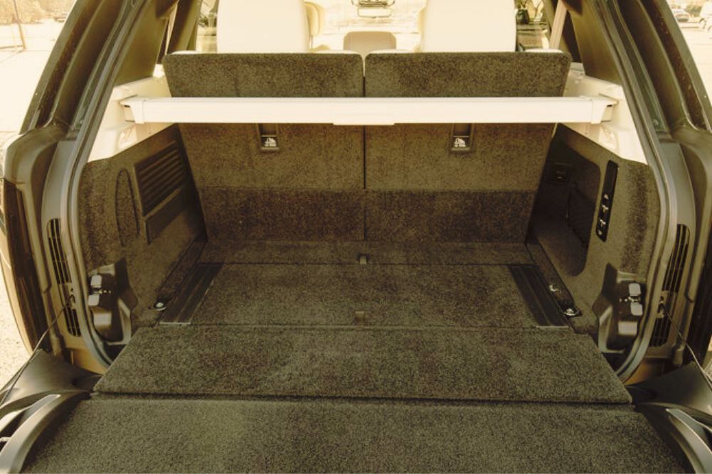 Range Rover Boot Space - Carcility