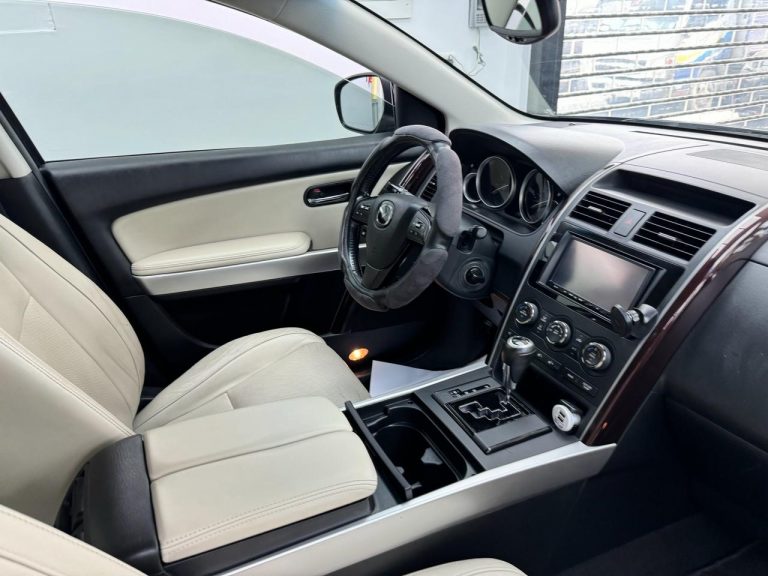 Signs Your Vehicles Power Steering System Needs Attention - Carcility